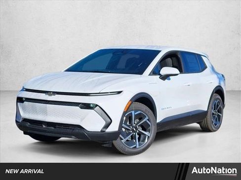 New 2026 Chevrolet Equinox EV LT image 1