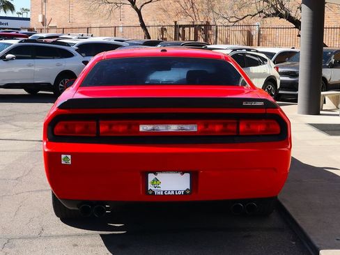 Used 2009 Dodge Challenger SRT8 image 11