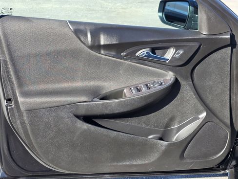 Used 2021 Chevrolet Malibu LT image 21