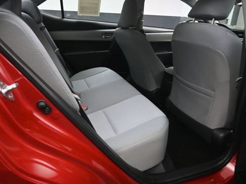Used 2016 Toyota Corolla LE FWD image 23