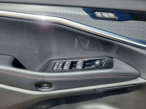 New 2025 Jeep Wagoneer S Limited AWD/4WD image 11