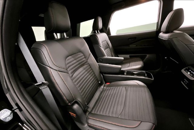 New 2026 Nissan Pathfinder Rock Creek w/ Rock Creek Premium Package AWD/4WD image 36