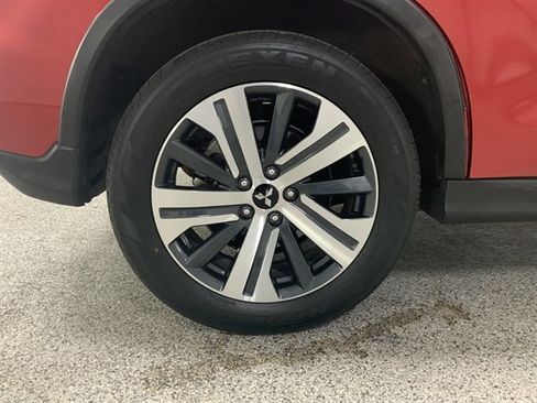 Used 2025 Mitsubishi Outlander Sport SE AWD/4WD image 9
