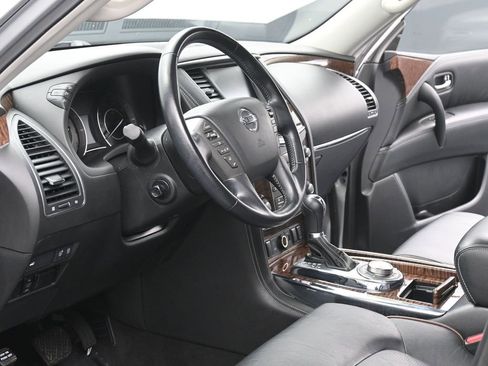 Used 2020 Nissan Armada SL w/ Premium Package image 7