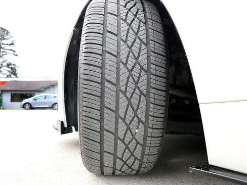 Used 2020 Toyota Corolla XSE image 26