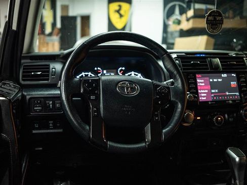 Used 2023 Toyota 4Runner TRD Off-Road Premium w/ Off Road Premium Plus Package AWD/4WD image 15
