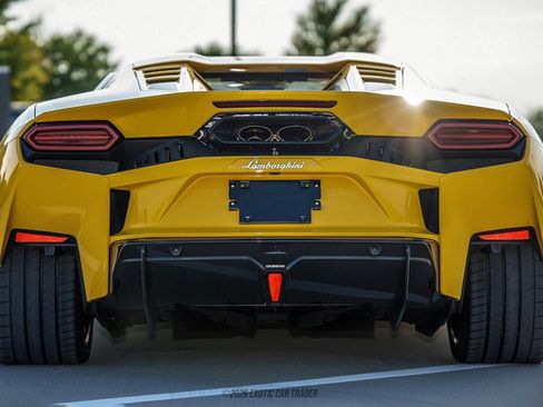 Used 2026 Lamborghini Temerario AWD/4WD image 5