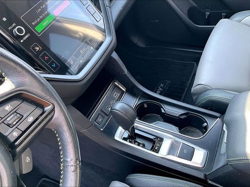 Used 2023 Subaru Ascent Onyx Edition Limited image 18