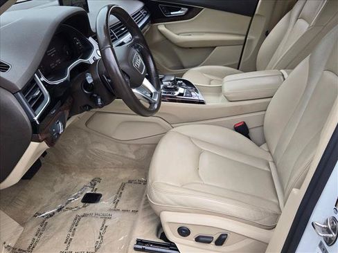 Used 2019 Audi Q7 3.0T Premium Plus AWD/4WD image 15
