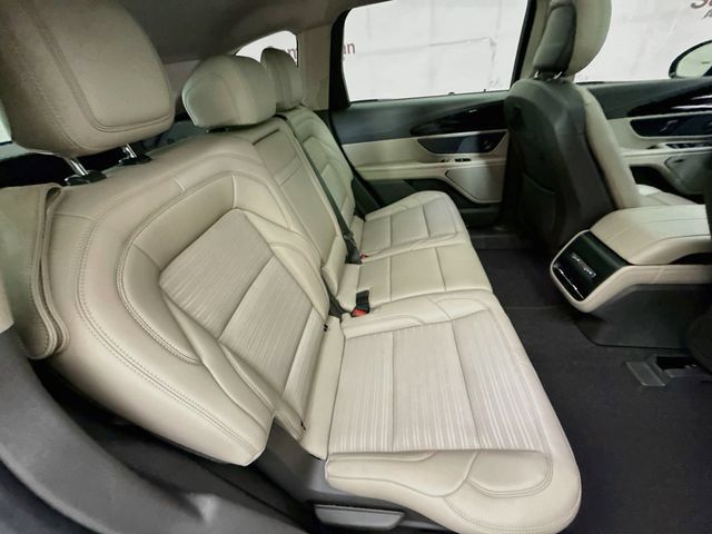 Used 2025 Lincoln Nautilus Reserve w/ Jet Appearance Package AWD/4WD image 29