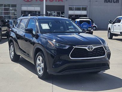 Used 2023 Toyota Highlander L