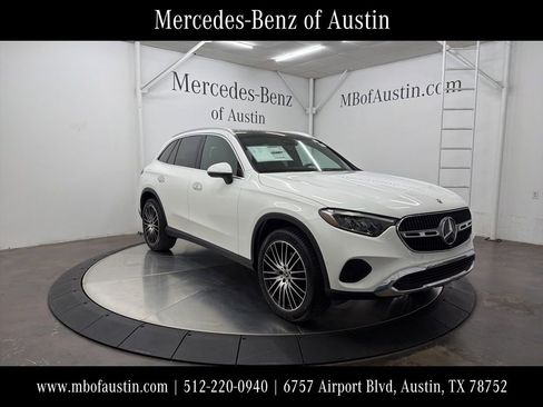 Used 2026 Mercedes-Benz GLC 300 image 1