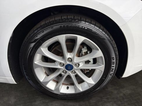 Used 2019 Ford Fusion SE FWD image 35