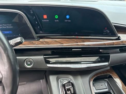 Used 2021 Cadillac Escalade ESV Sport Platinum AWD/4WD image 30