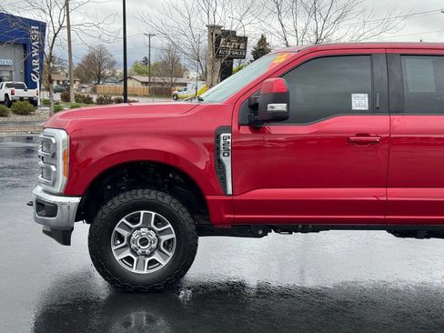 Used 2023 Ford F250 Lariat w/ FX4 Off-Road Package AWD/4WD image 4