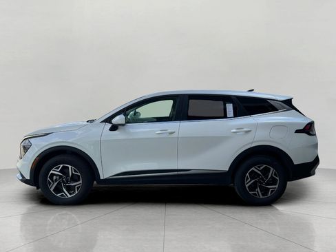 Used 2025 Kia Sportage LX AWD/4WD image 8