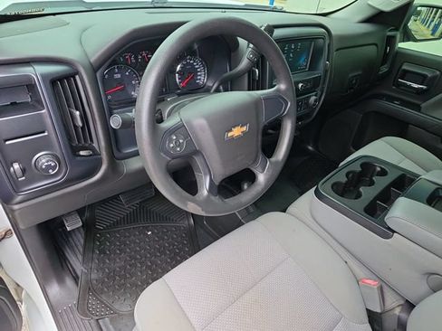 Used 2018 Chevrolet Silverado 1500 W/T AWD/4WD image 16