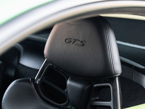 Used 2023 Porsche 718 Cayman GT4 image 29