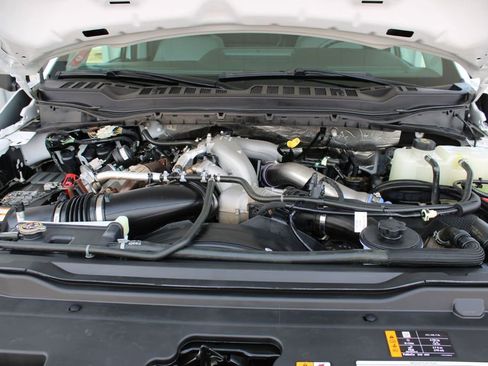 Used 2023 Ford F550 4x4 Regular Cab Super Duty image 18