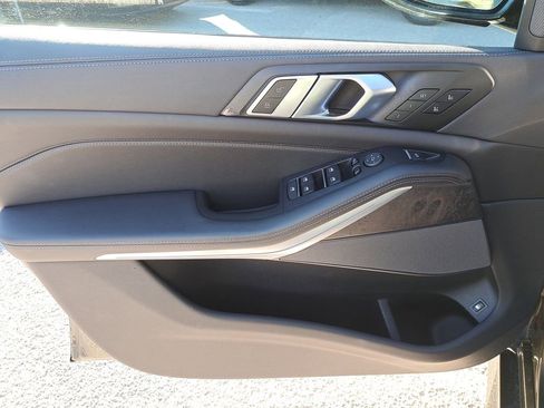 Used 2023 BMW X5 xDrive45e w/ Executive Package image 15