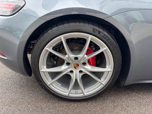 Used 2025 Porsche 718 Cayman S RWD image 35