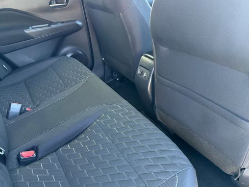 Used 2023 Nissan Kicks SV FWD image 29