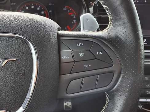 Used 2022 Dodge Durango SRT image 17