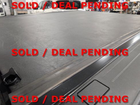 Used 2021 GMC Canyon AT4 w/ Driver Alert Package image 7