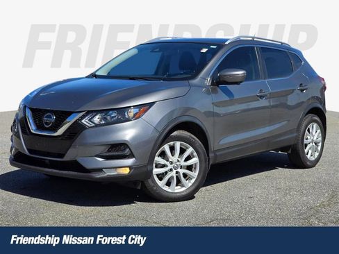 Used 2022 Nissan Rogue Sport SV w/ Technology Package image 1