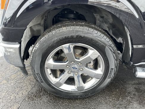 Used 2022 Ford F150 Lariat w/ Equipment Group 501A Mid image 10