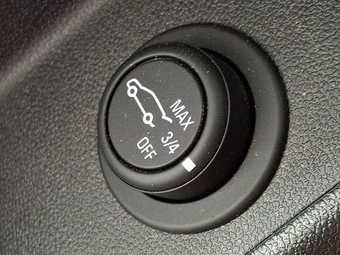 Used 2019 Chevrolet Equinox LT AWD/4WD image 26