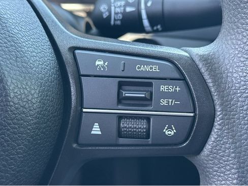 Used 2023 Honda Accord LX image 19