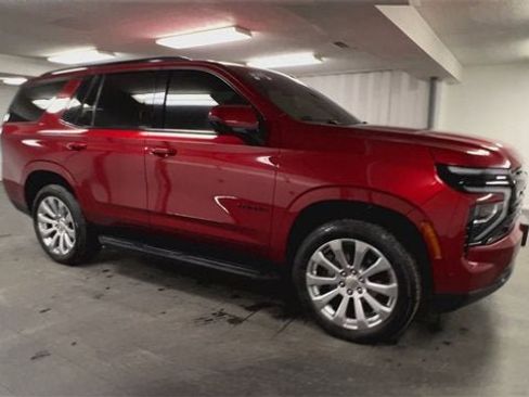 Certified 2025 Chevrolet Tahoe RST image 2