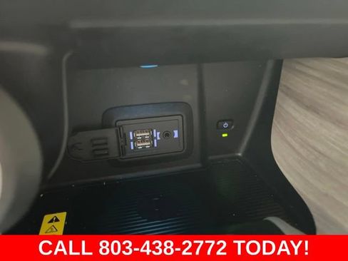 Used 2021 Toyota Venza XLE w/ Softex Package AWD/4WD image 26