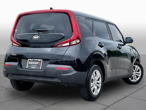 Used 2020 Kia Soul LX FWD image 13
