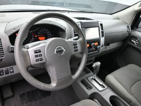 Used 2019 Nissan Frontier SV w/ Value Truck Package image 16