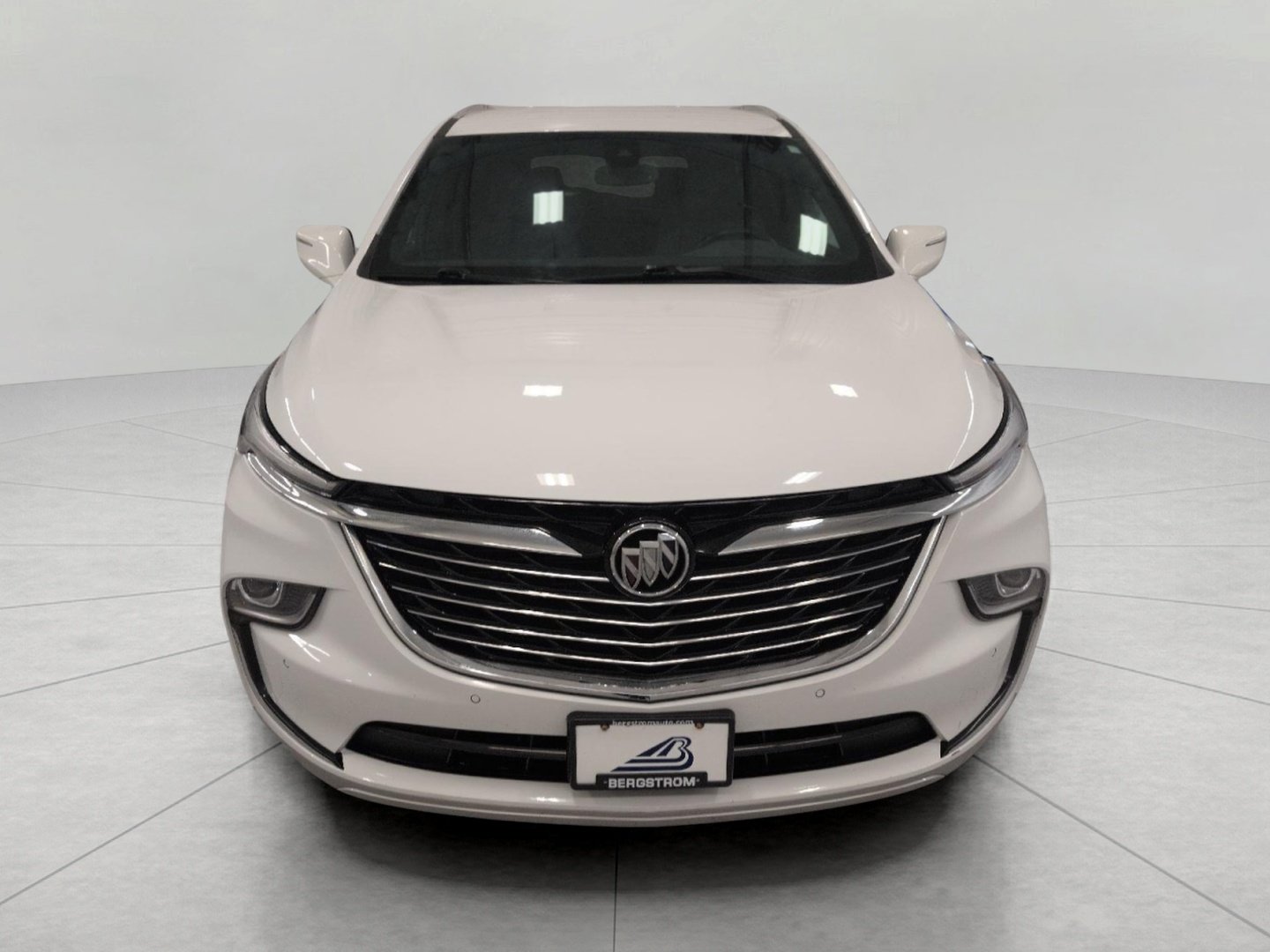 Used 2023 Buick Enclave Essence w/ Trailering Package, 5000 lbs. AWD/4WD image 13