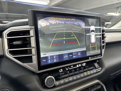 Used 2023 Toyota Sequoia Limited image 19