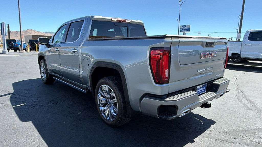 Used 2026 GMC Sierra 1500 Denali AWD/4WD image 5