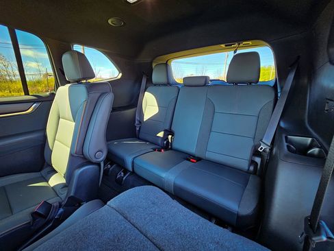 Certified 2024 GMC Acadia AT4 w/ LPO, Floor Liner Package image 33