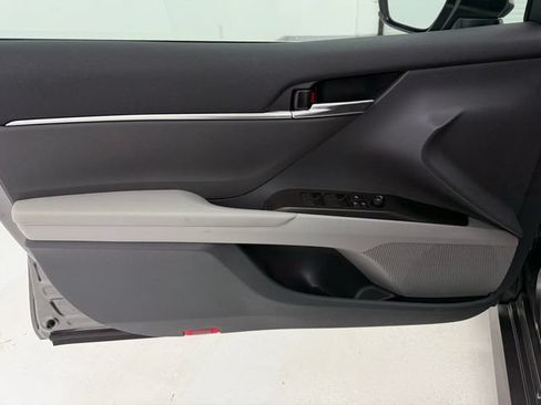 Used 2024 Toyota Camry LE FWD image 29