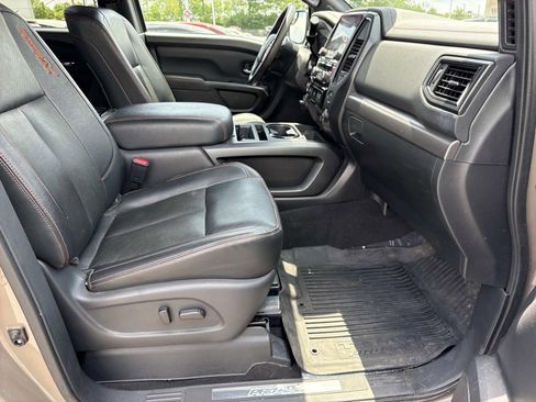 Used 2023 Nissan Titan PRO-4X w/ Pro-4x Convenience Package AWD/4WD image 24