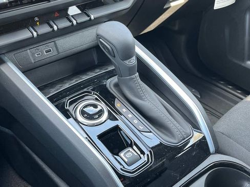 New 2026 Chevrolet Colorado W/T w/ WT Custom Package AWD/4WD image 29