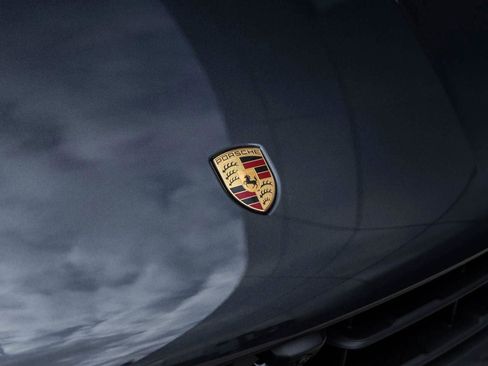 New 2026 Porsche Macan image 62