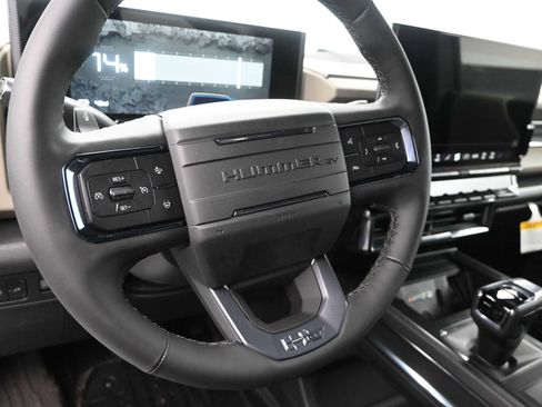 New 2026 GMC Hummer EV 4x4 Crew Cab image 12