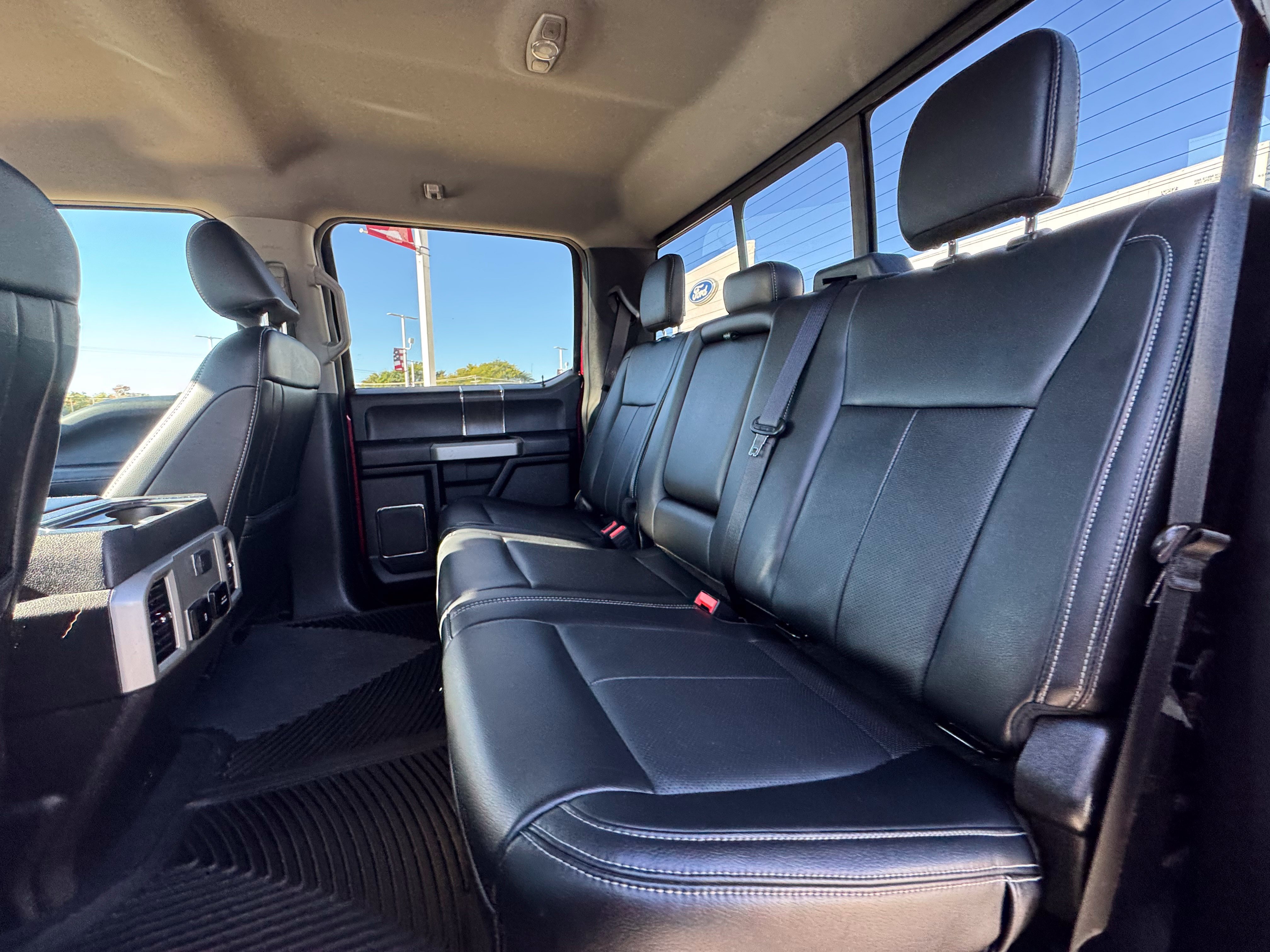 Used 2021 Ford F250 Lariat w/ Lariat Value Package AWD/4WD image 31