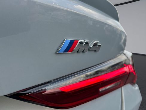 Used 2022 BMW M4 Coupe w/ Executive Package RWD image 34