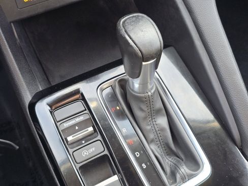 Used 2024 Acura Integra image 30