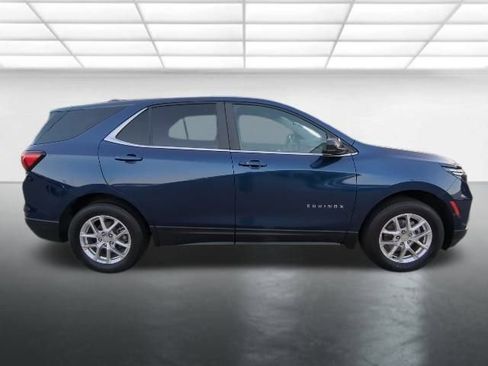 Used 2023 Chevrolet Equinox LT image 29