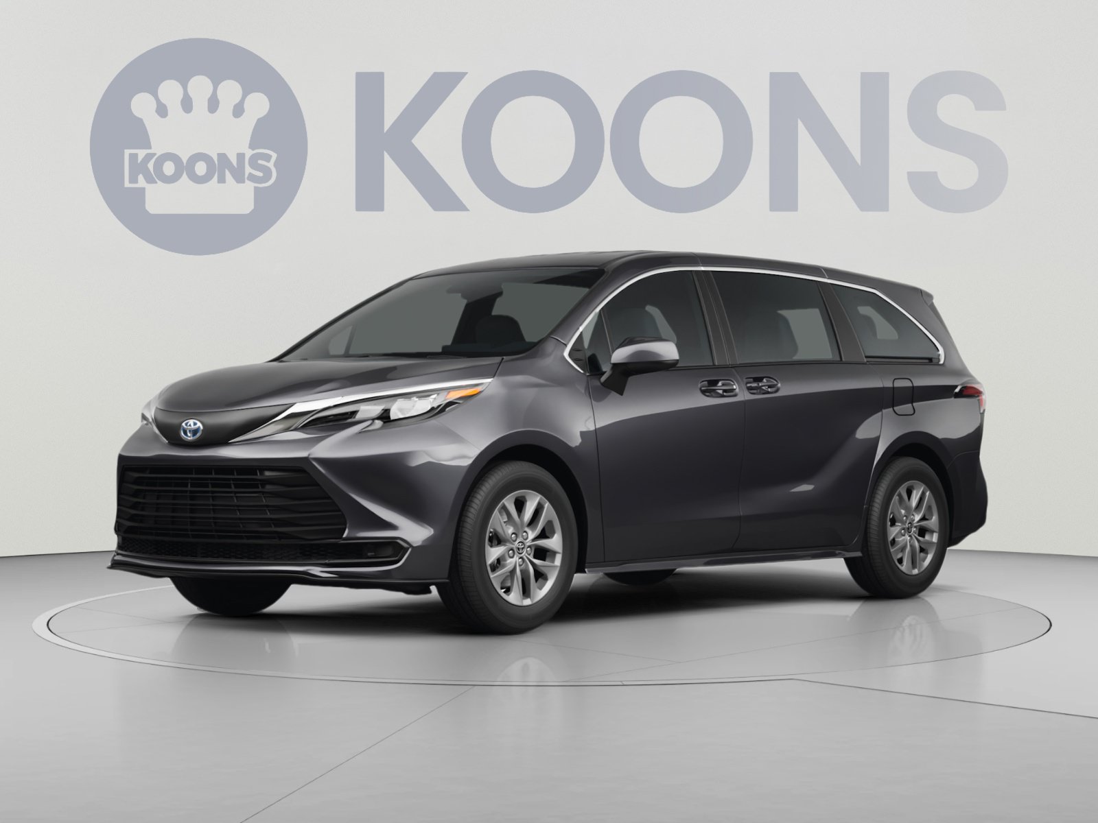 Used 2025 Toyota Sienna LE w/ LE Plus Package AWD/4WD image 1